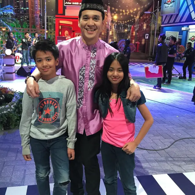 6 Transformasi Kebersamaan Fadli Akhmad dan Zee Dari Kecil Hingga Jadi Member JKT48