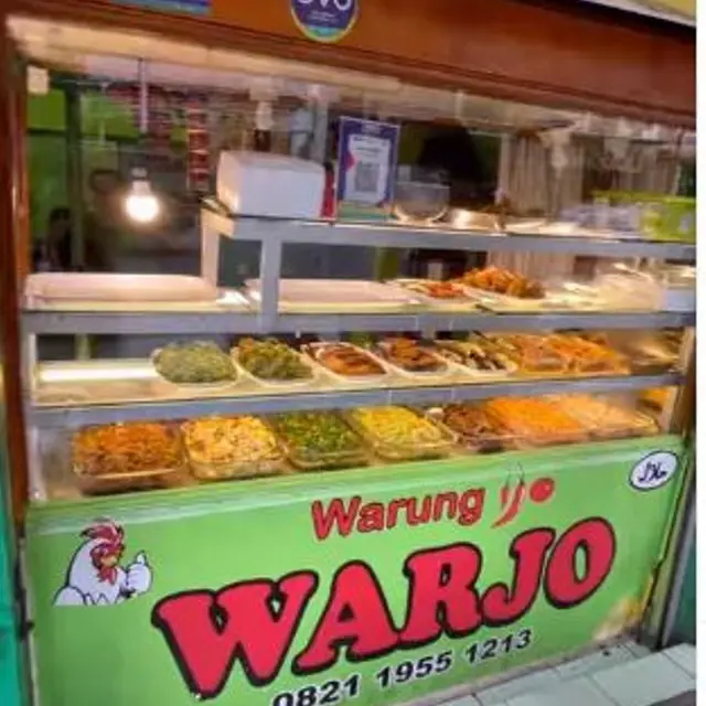 Chef Restoran Buka Warteg, Sajikan Steak dengan Harga Terjangkau