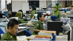 Sumber Daya Manusia (SDM) menjadi faktor kunci membangun perekonomian Indonesia ke depan. Indonesia diharapkan mempunyai sistem informasi pengelolaan SDM, termasuk Pegawai Negeri Sipil (PNS) agar mampu mencapai target yang telah ditetapkan.