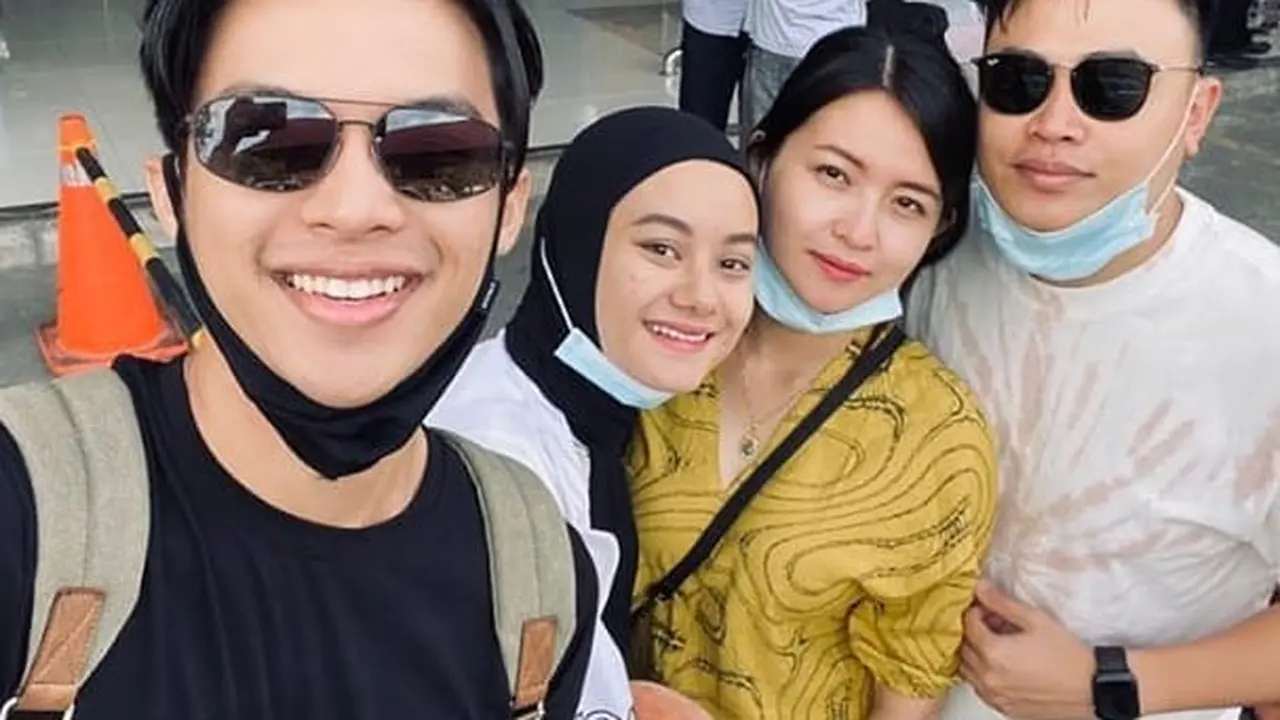 Pertama Kali ke Manado, Ini 6 Momen Hangat Dinda Hauw dan Kakak Rey Mbayang