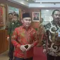 Gubernur Kalteng Sugianto Sabran (kiri) (Liputan6.com/Putu Merta)