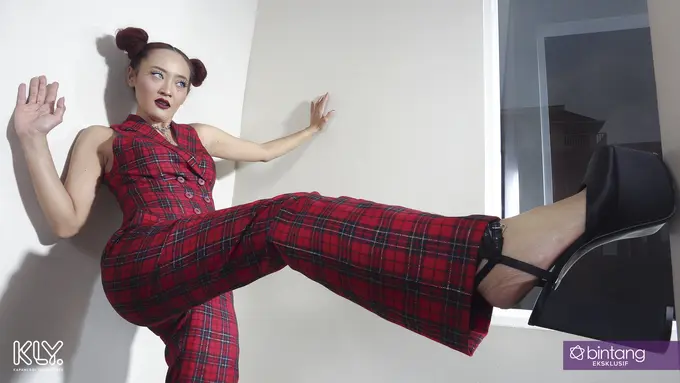 [Bintang] Eksklusif Inna Kamarie A1