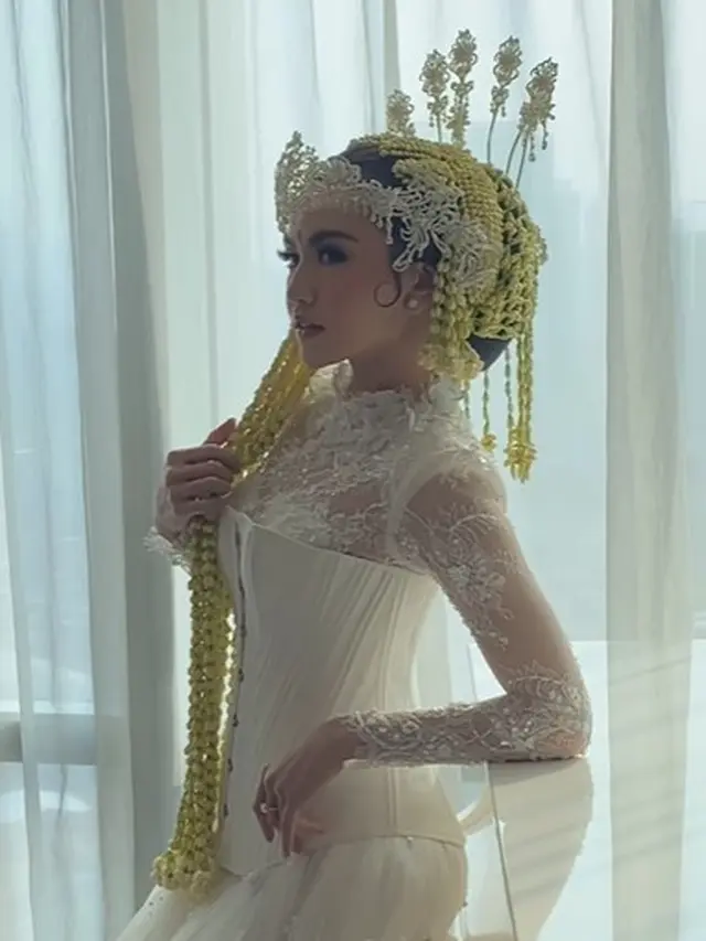 Mahalini Raharja cantiknya tuai pujian (Instagram/thebridestory)