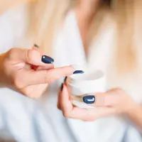 Perawatan wajah/dok. dr. Ika