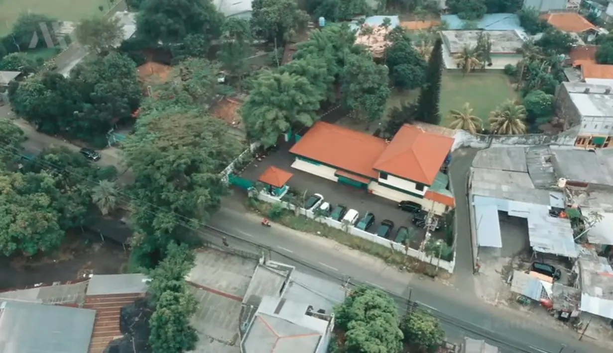 Rumah Rhoma Irama (Youtube/ AH)