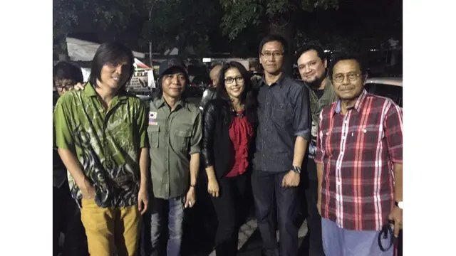 Gaya Yeni Fatmawati, Calon Istri Fahmi Idris