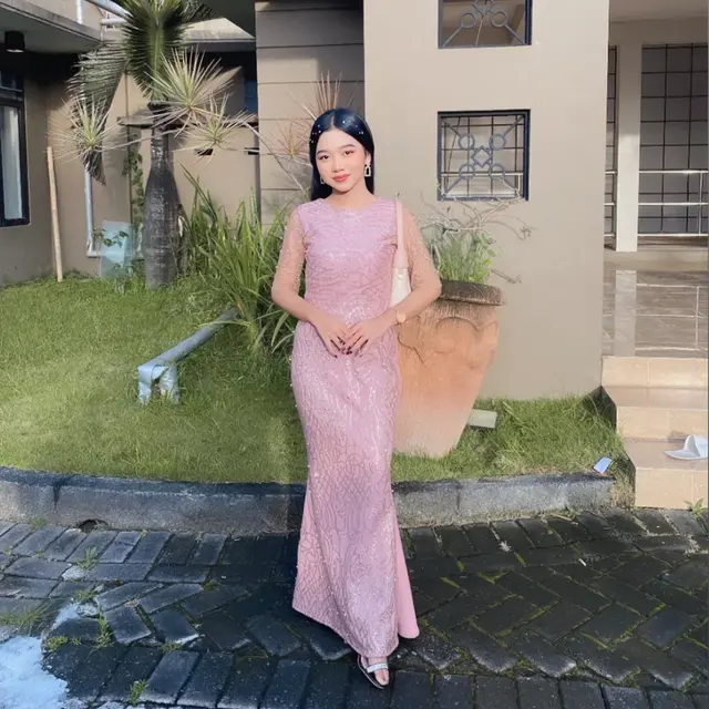 Khinan Nabila peserta Dangdut Academy 8