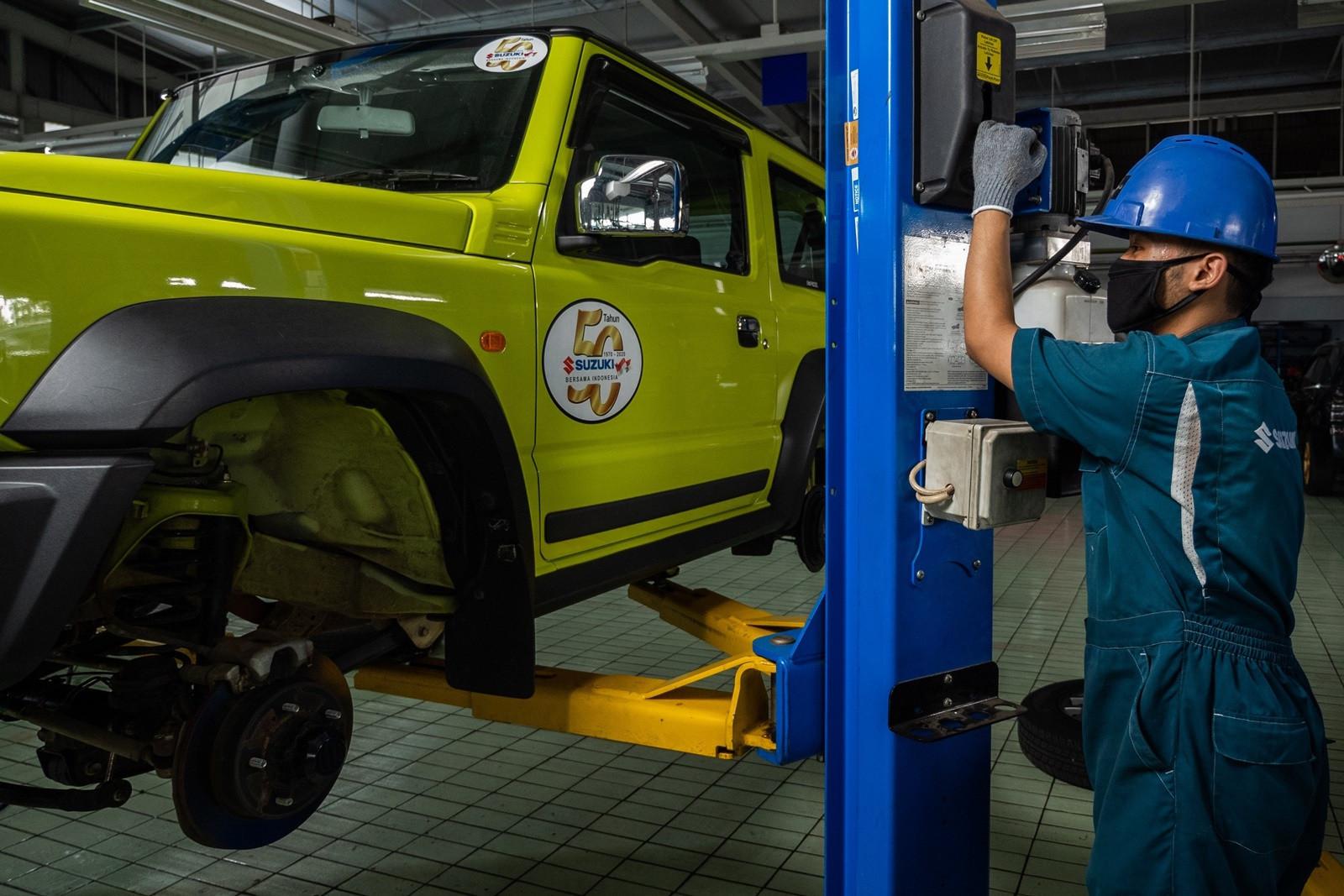 Suzuki melakukan perbaikan pintu Jimny yang rusak (Suzuki Indomobil Sales)