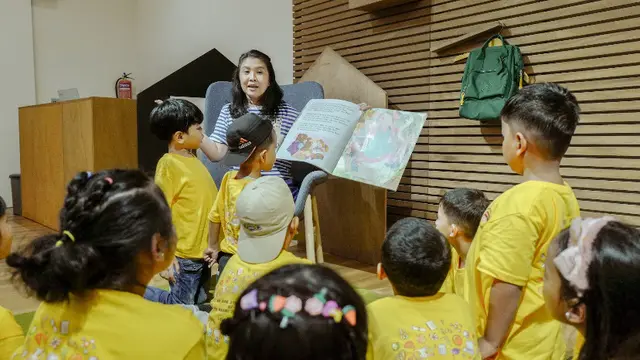 Perpustakaan HEI Book Cabin untuk Menumbuhkan Rasa Cinta Membaca. dok. HEI