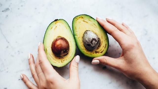 7 Cara Membuat Jus Alpukat dengan Aneka Bahan, Enak dan Menyehatkan