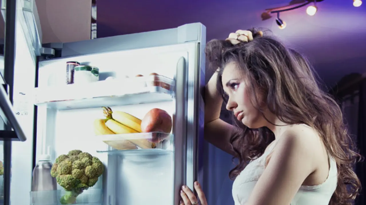 Apa yang Harus Anda Makan Sebelum Tidur untuk Turunkan Berat?