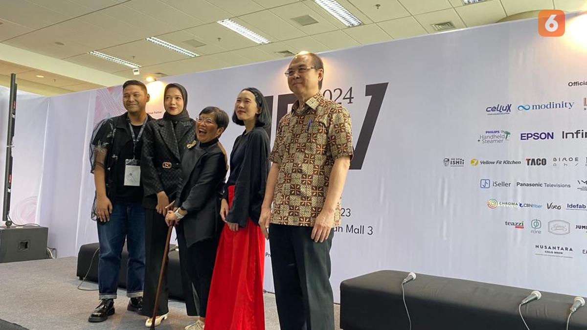 JFW 2024 Resmi Dibuka, Selebrasi 16 Tahun Perjalanan Fondasi Mode Indonesia