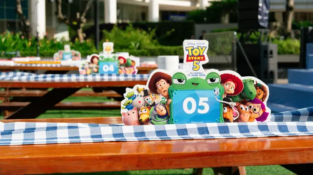 Toy Story 5 Sindir Realitas Kelam Media Sosial Anak