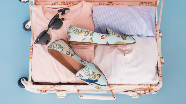 Sepatu Nyaman untuk Digunakan Liburan Akhir Tahun