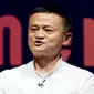 Pendiri Alibaba Group Jack Ma berbicara dalam sebuah seminar di Bali, Indonesia, 12 Oktober 2018. (AP Photo/Firdia Lisnawati, File)