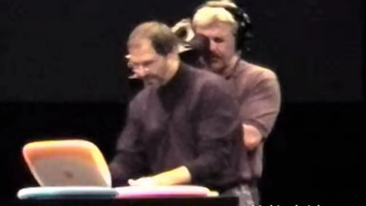 Mengenang `Sihir` Steve Jobs Saat Pertama Kali Memperkenalkan WiF