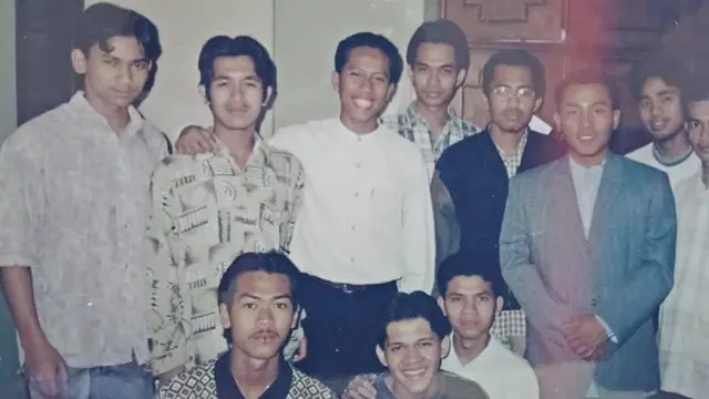 Baru Menikah, Ini 6 Potret Lawas Ustaz Abdul Somad yang Gayanya Curi Perhatian