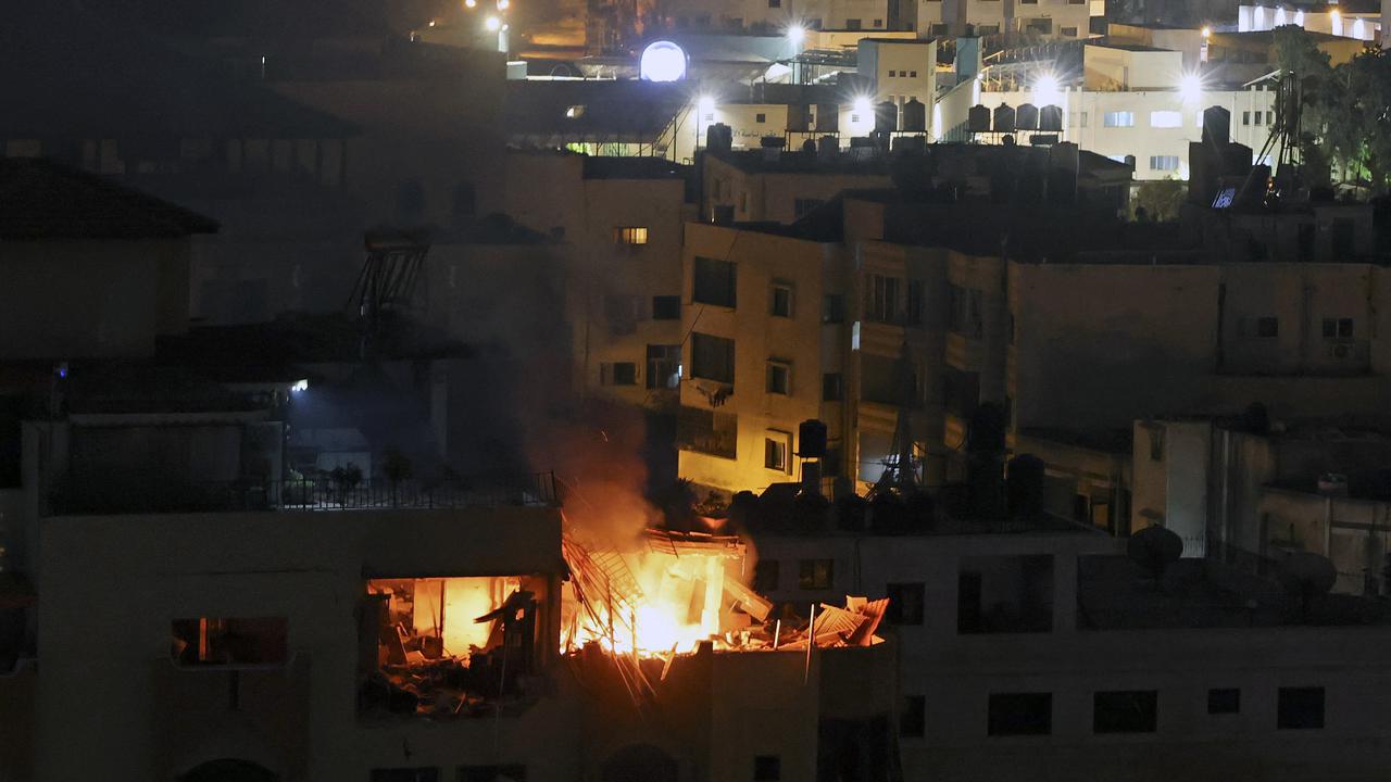 Israel Lancarkan Serangan Udara ke Jalur Gaza Palestina, Sembilan Orang Tewas