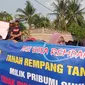 Aksi Bela Rempang, diikuti warga asli pulau Rempang yang lahir dan besar di pulau Rempang sejak nenek moyang mereka. Foto: liputan6.com/ajang nurdin.