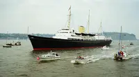 Royal Yacht Britannia meninggalkan Cardiff (Wikipedia/Creative Commons)