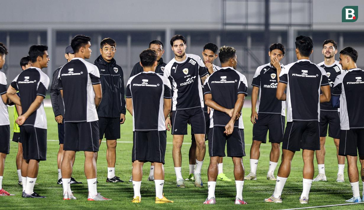 <p>Skuad Timnas Indonesia akan bersua dengan Timnas Jepang di laga matchday 5 Grup C Kualifikasi Piala Dunia 2026 zona Asia pada hari Jumat, 15 November 2024. (Bola.com/Bagaskara Lazuardi)</p>