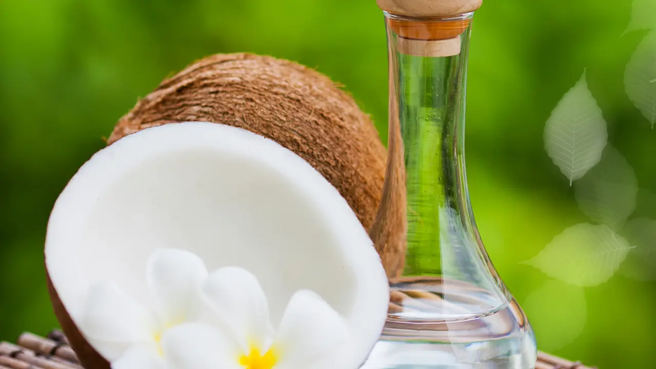 Rahasia Cantik Berkat Minyak Kelapa