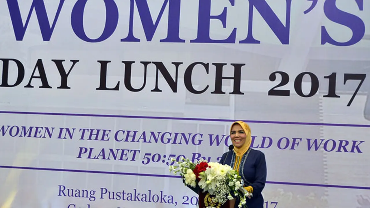 BKSAP DPR Peringati International Women's Day 2017