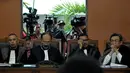 Sidang lanjutan praperadilan Budi Gunawan kepada KPK yang dihadiri tim kuasa hukum Komjen Pol Budi Gunawan dan tim kuasa hukum KPK di PN Jakarta Selatan, Senin (9/2/2015). (Liputan6.com/Johan Tallo)