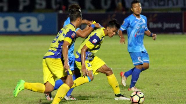 Persibas vs PSCS