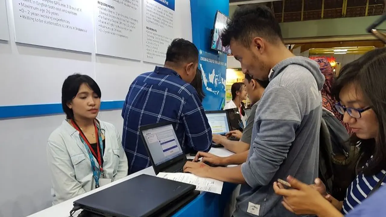 Cari Lowongan Kerja? Yuk ke UI Career & Scholarship Expo XXV Expo