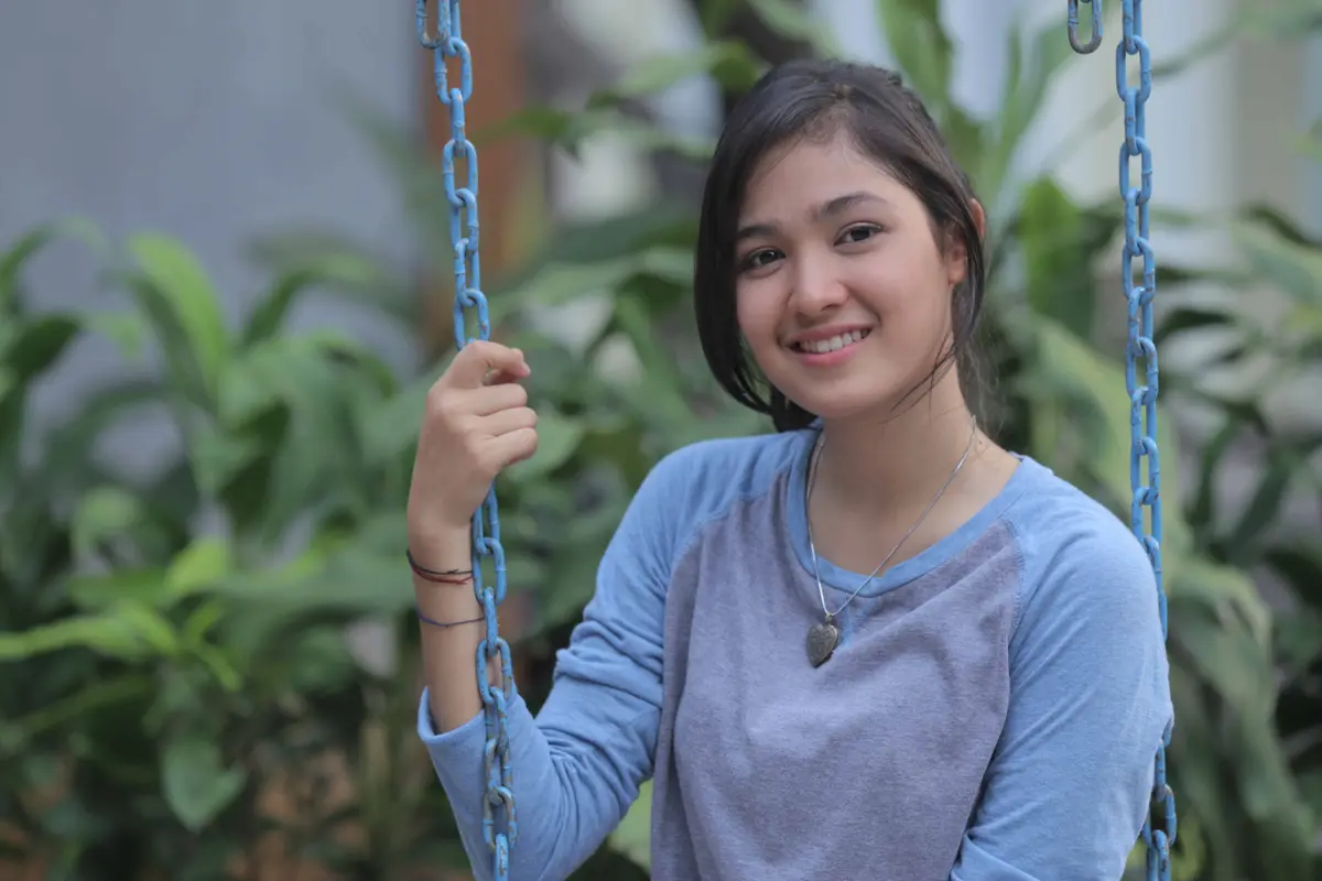 [Bintang] Cut Syifa