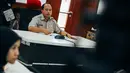 Kepala Pusat Data dan Informasi BNPB Sutopo Purwo Nugroho dalam jumpa pers di Jakarta, Jumat (31/10/14). (Liputan6.com/Faizal Fanani)