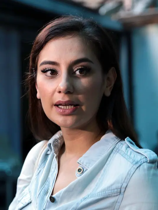 Bersama pria yang belum dikenalkan identitasnya itu, Marissa mengaku telah resmi menjalin kasih sejak Februari 2017 lalu. Hubungan yang masih terbilang baru itu membuat Marissa masih belum terpikir untuk menikah. (Deki Prayoga/Bintang.com)