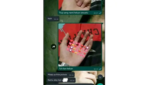 6 Chat Dibilang 'Alay' Sama Pacar Ini Bikin Senyum Tipis