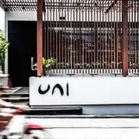 Uni Restaurant & Bar menawarkan cara makan masakan Indonesia dengan perpaduan budaya (Foto: Uni)