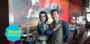 Kamis, (2/3) Fairuz A Rafiq resmi dilamar oleh kekasihnya, Sonny Septian. Mereka berdua merasa lega dan bersyukur karena acara berjalan lancar. 