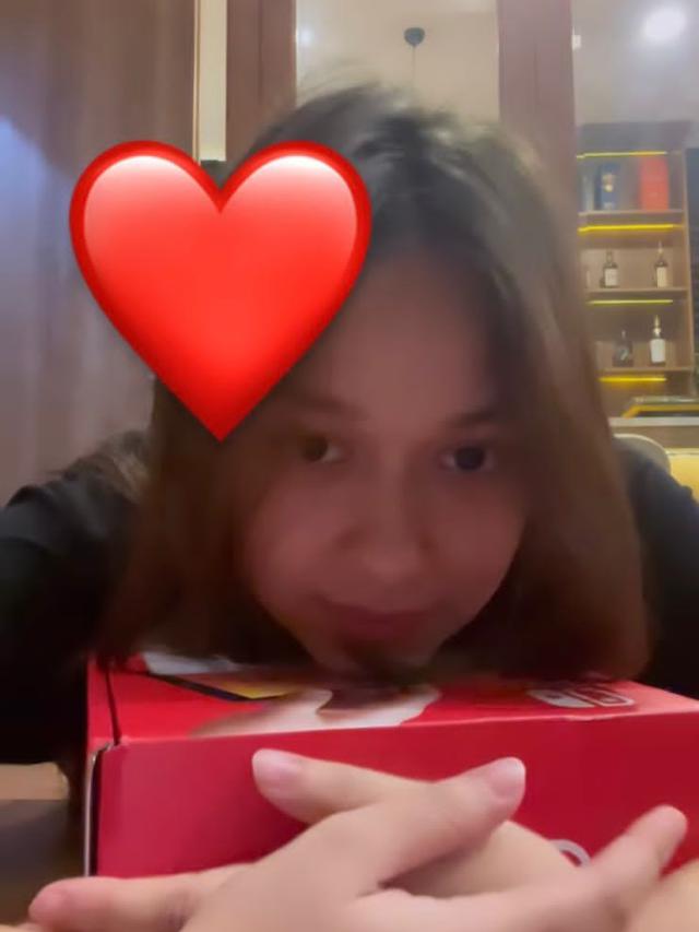 Penampilan terbaru Rebecca Klopper yang sempat vakum usai video viralnya (Foto: instagram rklopperr)