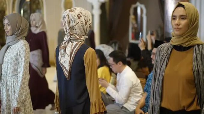 Koleksi brannd Suqma terbaru/copyright: Vemale.com/Anisha Saktian Putri