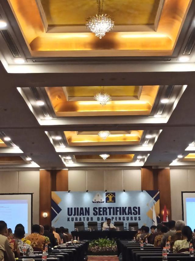 Ujian kurator dan pengurus IKAPI