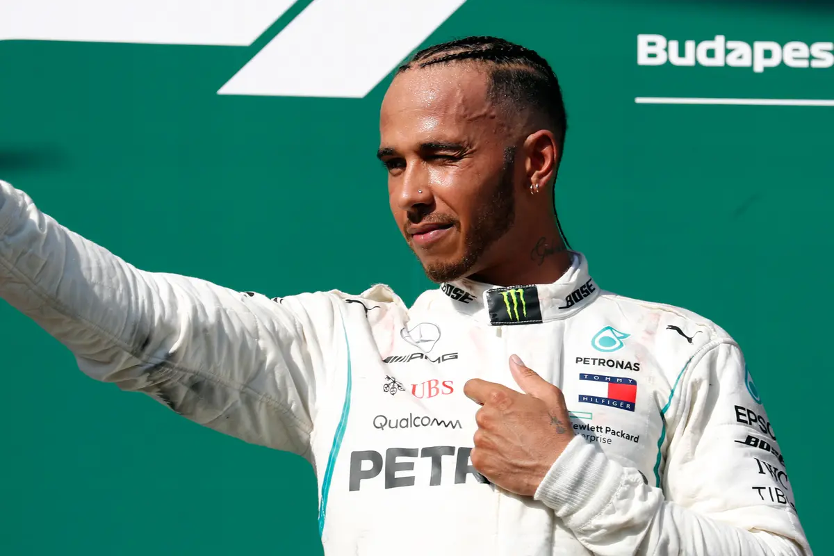 Gembiranya Lewis Hamilton Raih Kemenangan di GP Hungaria
