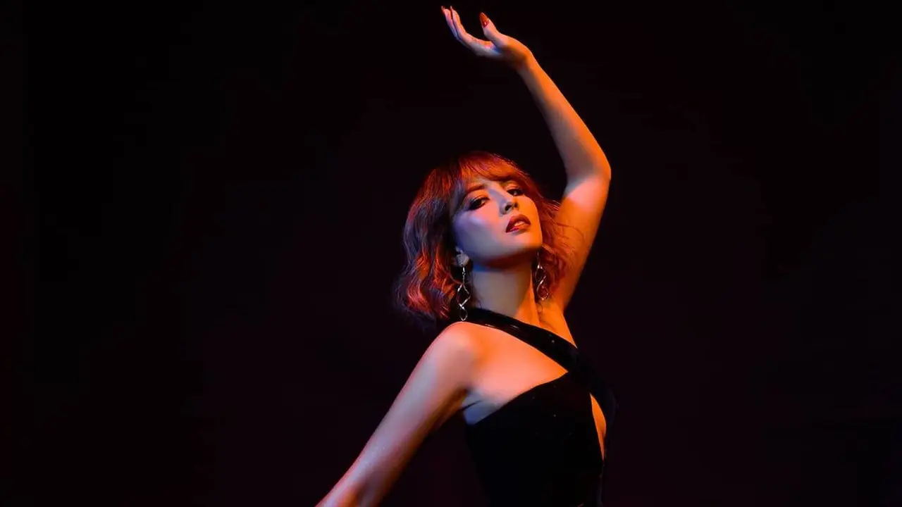 [Fimela] Tya Ariestya