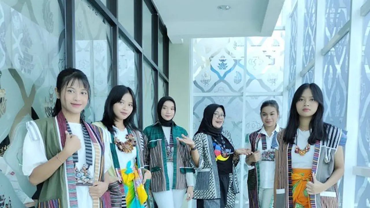 Dari Kain Perca jadi Busana Premium, Ini Kisah Batik Malessa yang Tumbuh Bersama BRI