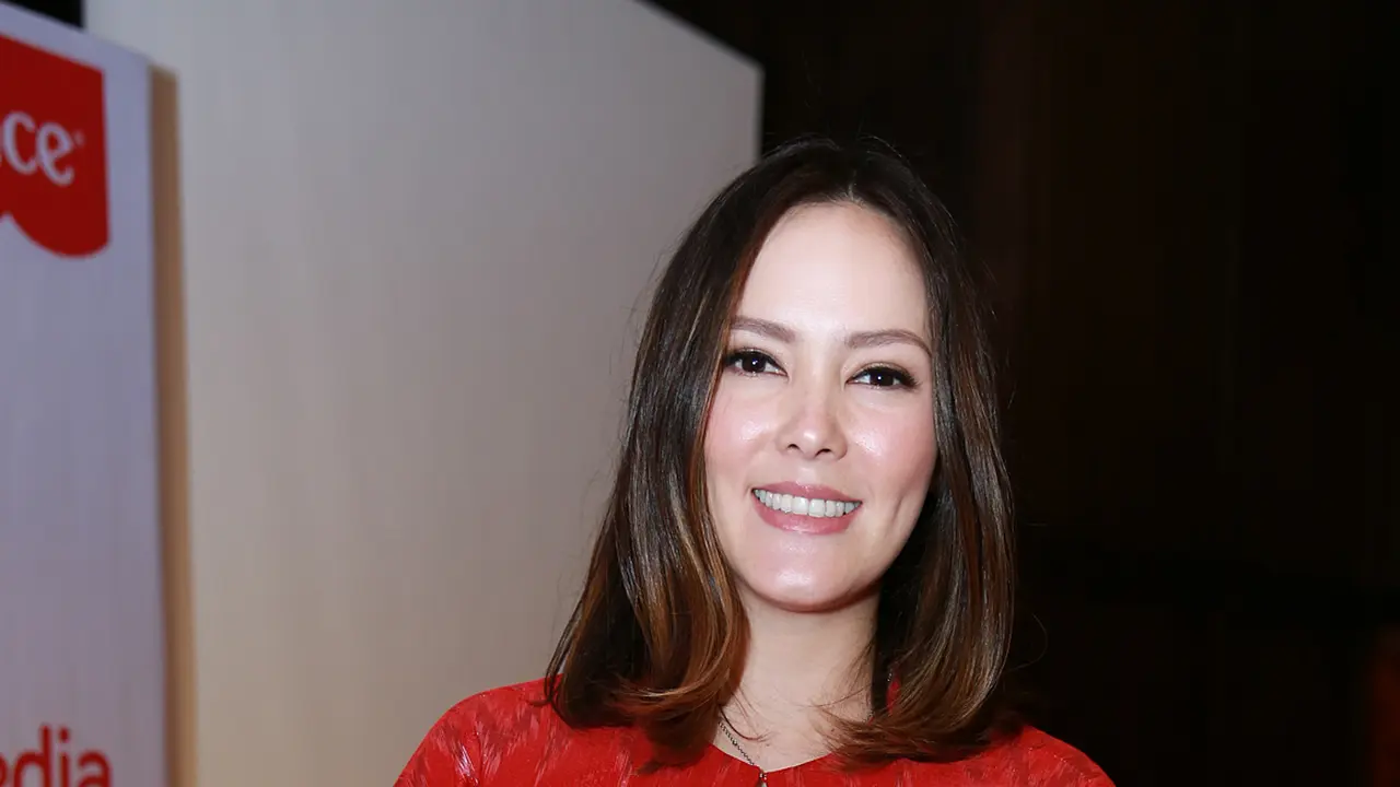 [Bintang] Cathy Sharon
