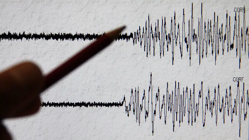 [Bintang] Gempa Hari Ini di NTB dan NTT Tidak Berpotensi Tsunami