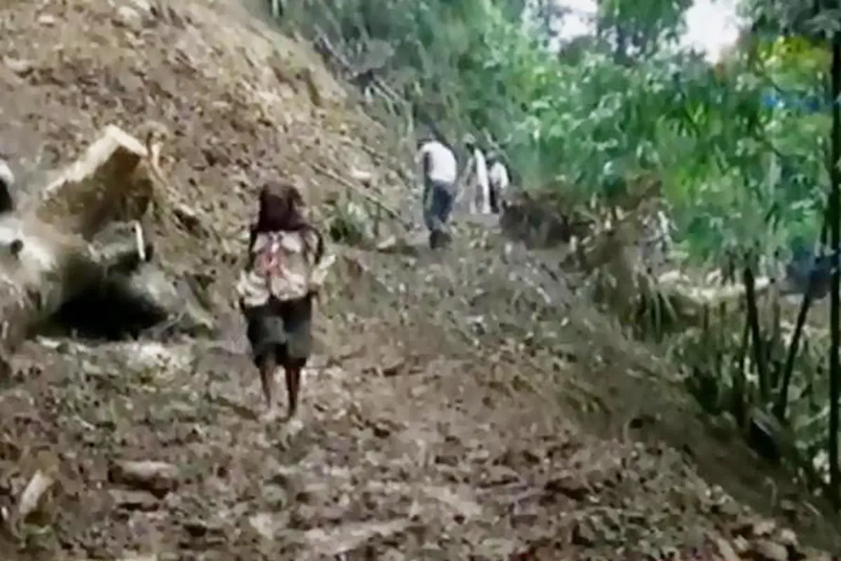 Segmen 4: Longsor di Temanggung hingga Kecelakaan Pesawat