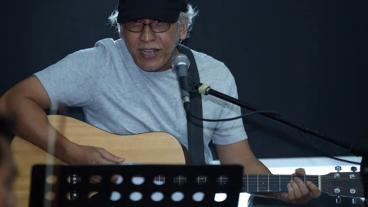 [Bintang] Iwan Fals