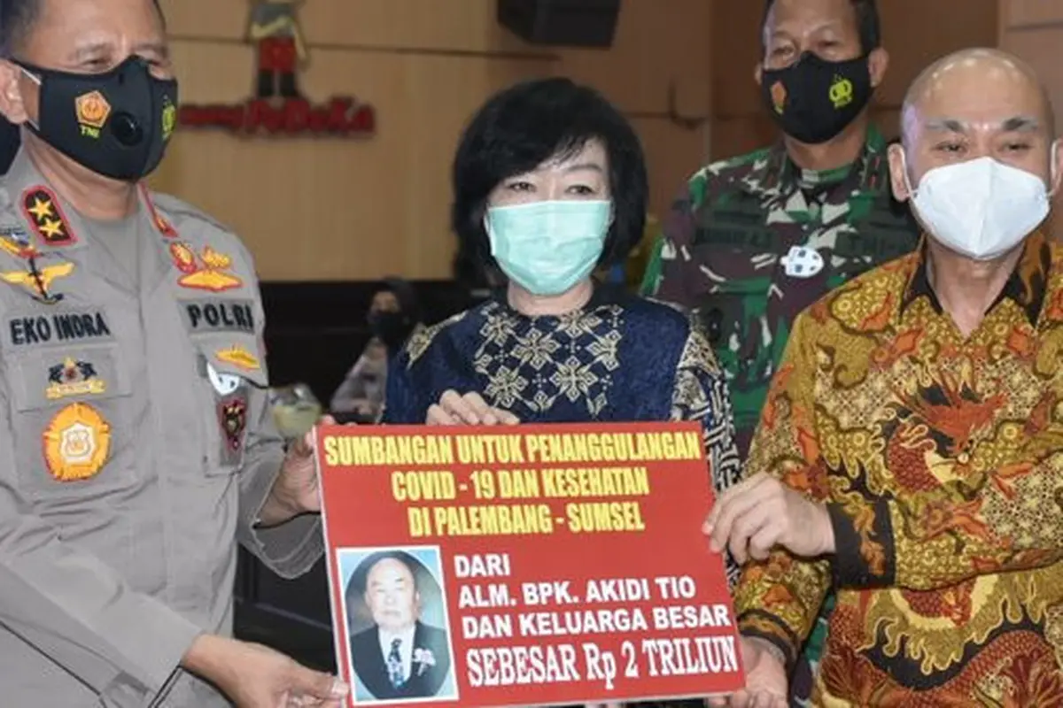 Sosok Akidi Tio, Pengusaha yang Sumbang Rp 2 Triliun untuk Warga Terdampak Pandemi