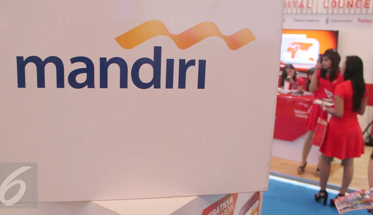 Bank Mandiri ikut berpartisipasi di acara Indonesia Banking Expo (IBEX) 2015 di JCC, Jakarta, Kamis (10/9/2015). Sejumlah bank menawarkan beragam fasilitas untuk menarik pengunjung menabung di tempatnya. (Liputan6.com/Angga Yuniar)