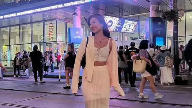 6 Pesona Shenina Cinnamon Kombinasikan Gaya Kasual dan Vintage, Ide Fashion Anti Gagal (instagram/sheninacinnamon)