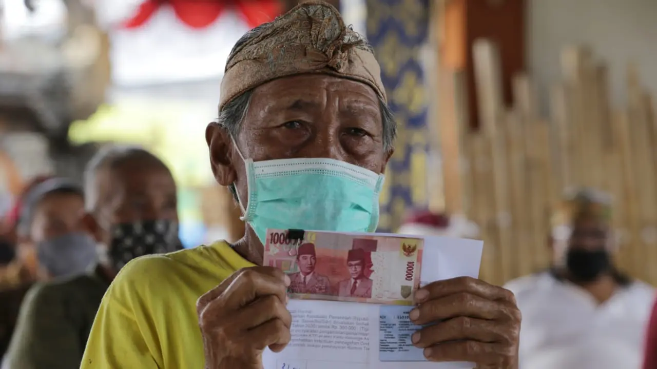 Masyarakat penerima bansos